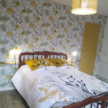 Appartement Cozy Dans Maison Privee Tauves Exteriér fotografie
